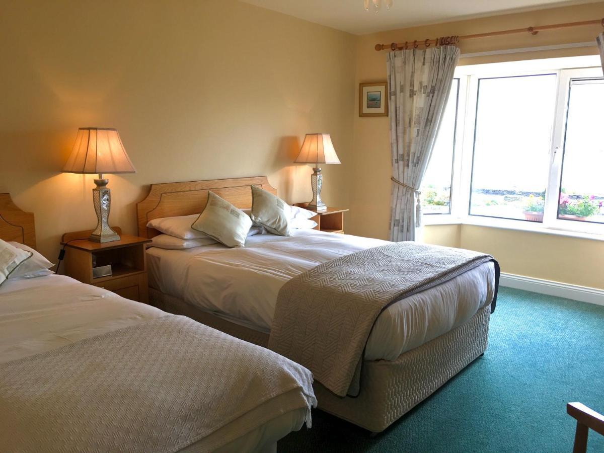 Bed and Breakfast Coastline House Dingle Esterno foto
